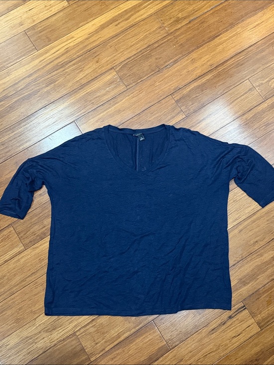 Ann Taylor Tops - Ann Taylor Dark Navy Scoop Neck Top M